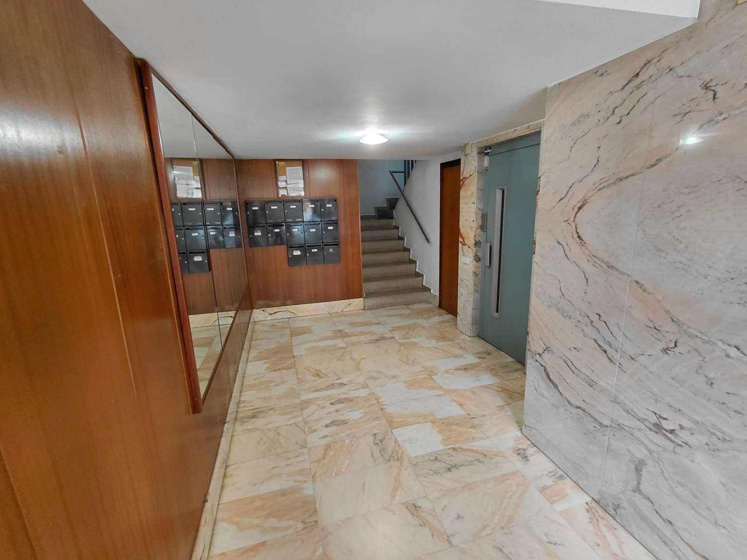 Piso cercano al Hospital provincial