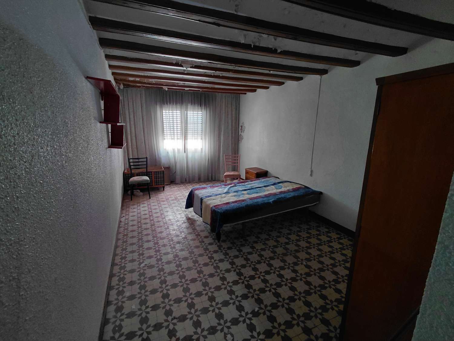 Se vende edificación para construcción