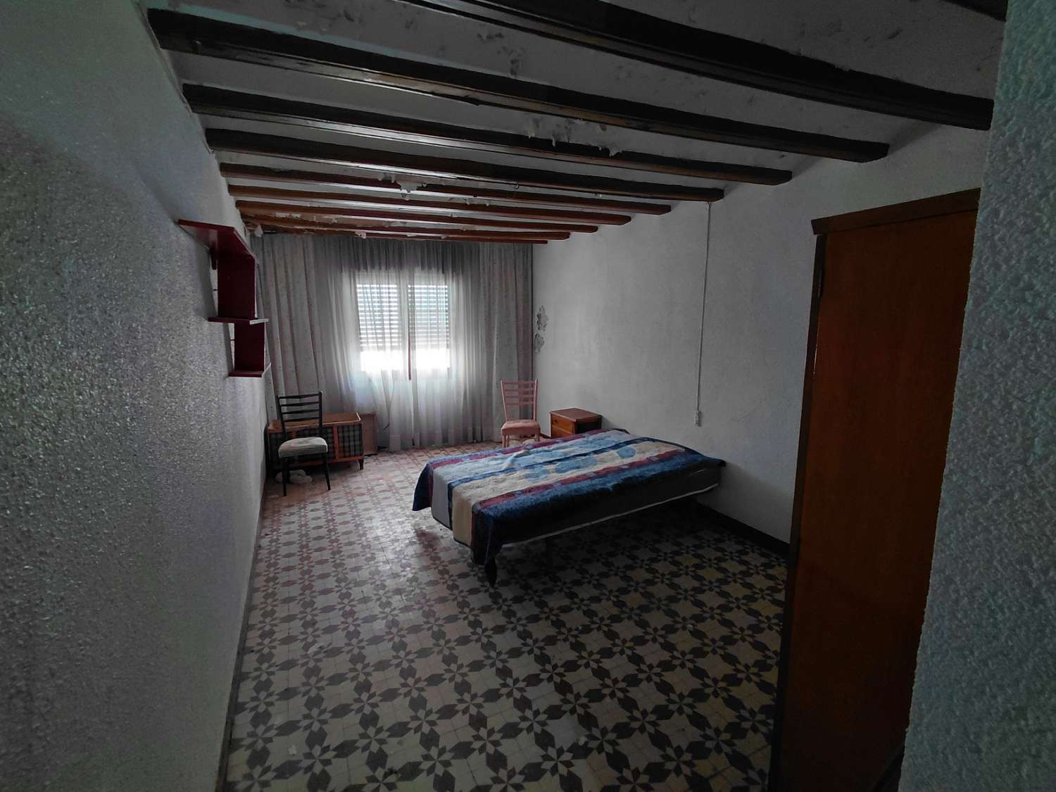 Se vende edificación para construcción