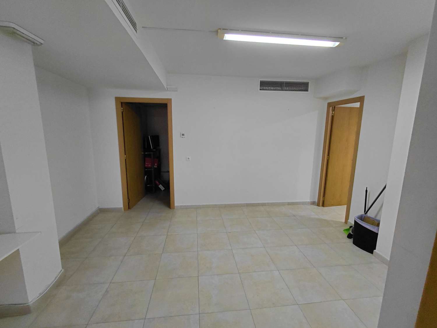 Entresuelo junto a plaza María Agustina