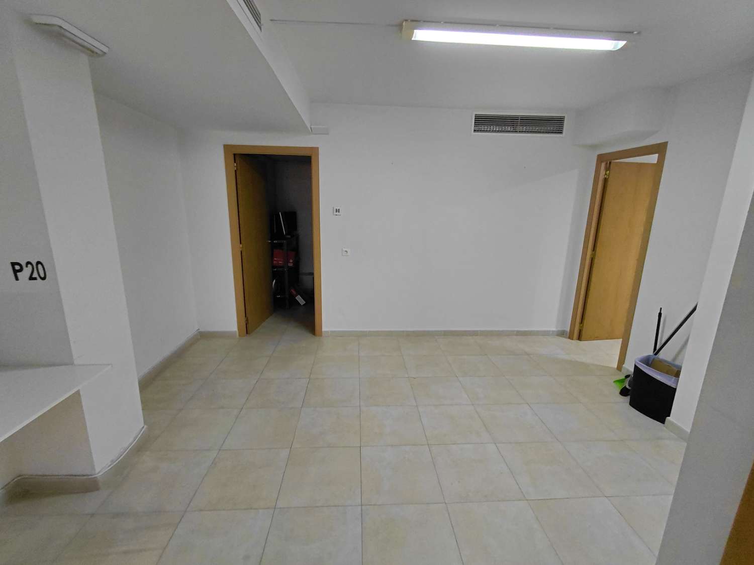 Entresuelo junto a plaza María Agustina